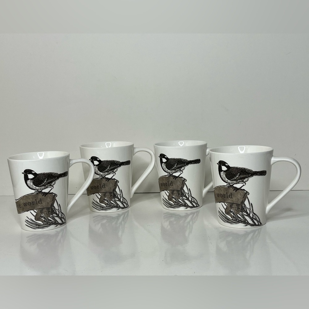 St. Nicholas Square‎ Ceramic 12 oz Coffee Mugs Bird Joy To The World Set of 4